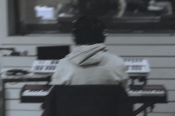studio-behind